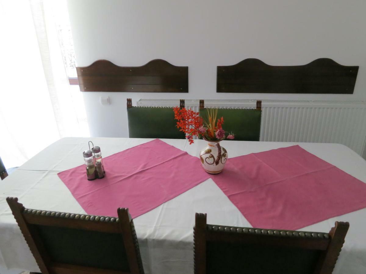 Cetina Hotell Ranca Exteriör bild