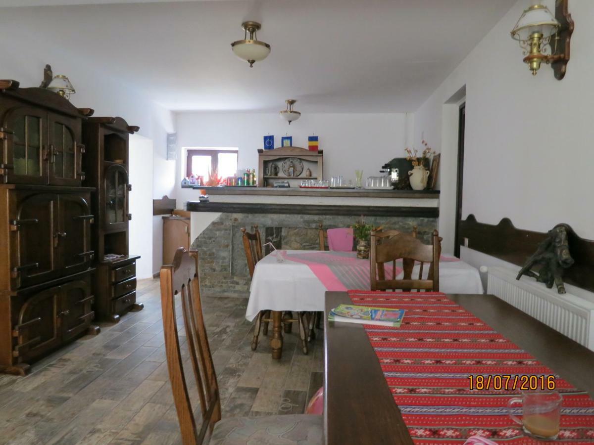 Cetina Hotell Ranca Exteriör bild